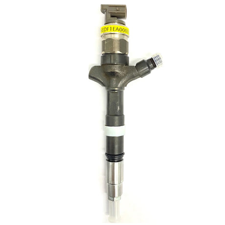Denso brand 16600-AW400 injector for Nissan X-Trail and Primera 2.2 dCi models. Suitable for vehicles with 2184cc engine displacement, 84-143kW (84-215HP) power range. Works with YD22DDTi, YD22DDT and YD22ETI engine codes. Suitable for PRIMERA Hatchback (P12), PRIMERA Traveller (WP12) and X-TRAIL I (T30) models (including FWD and 4x4 versions). Also known by reference numbers DCRI105130 and HRD613.